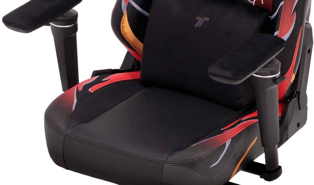 TTRacing Maxx Gaming Chair - Pain Edition
