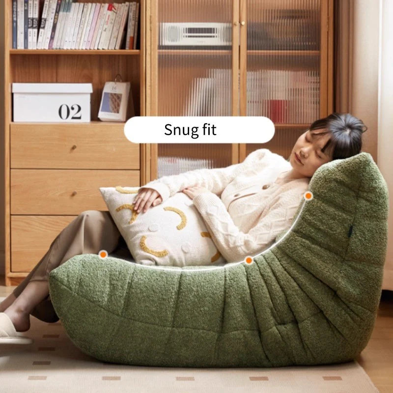 Lora Lounge Chair
